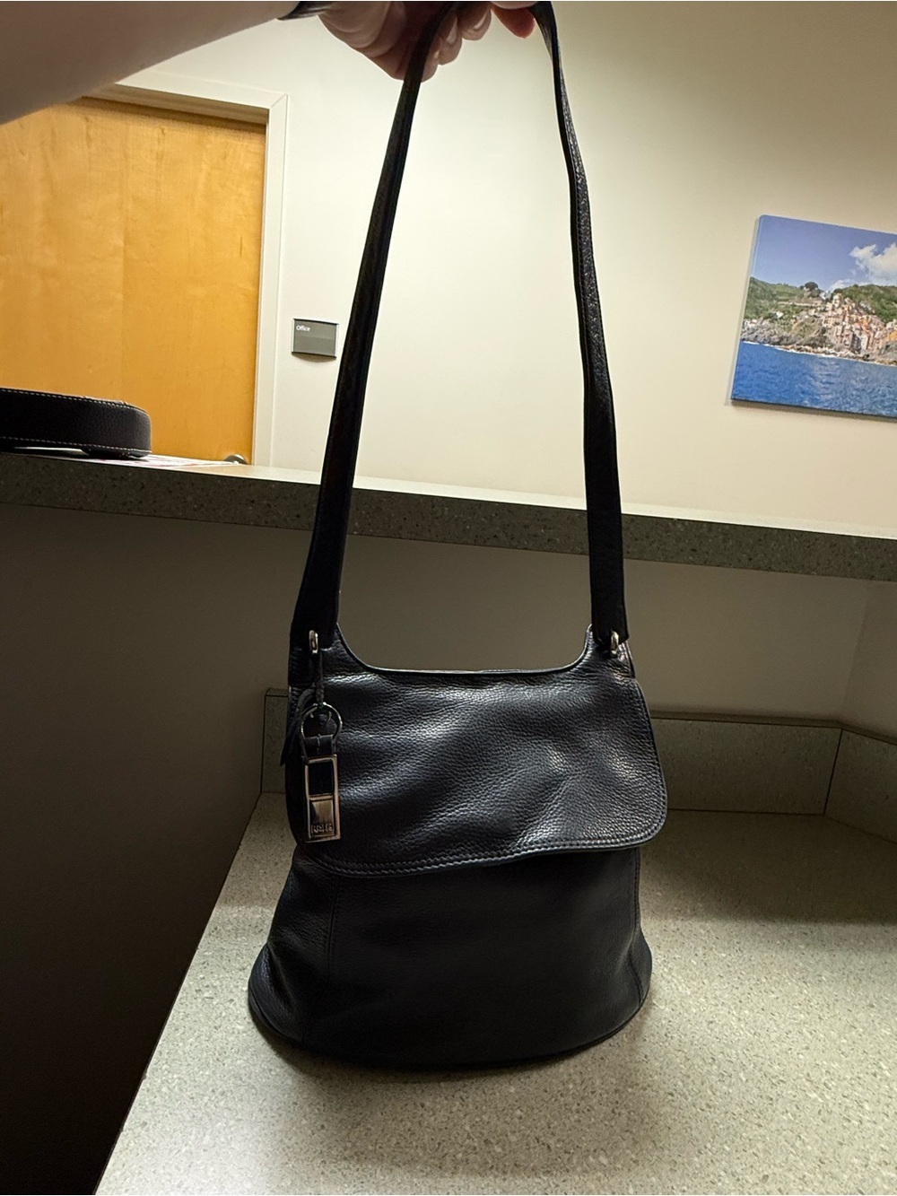 Rolfs Black Pebbled Leather Flap Shoulder Bag - Picture 2 of 11